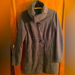 Patagonia falls winterr fleece lined coat